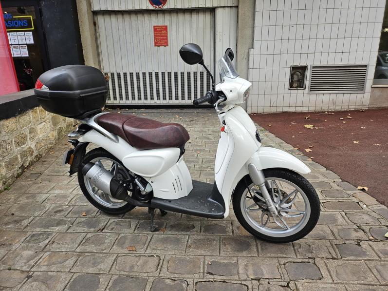 APRILIA SCARABEO 50