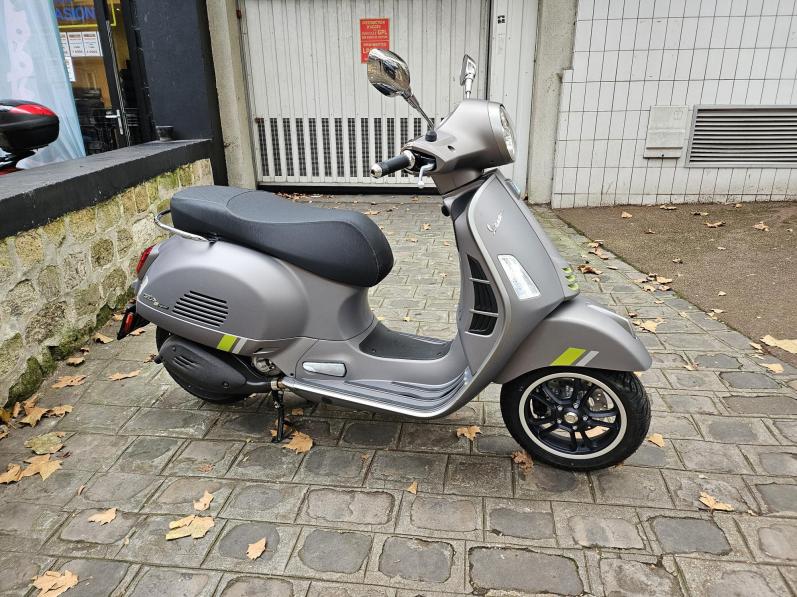 VESPA GTS 300